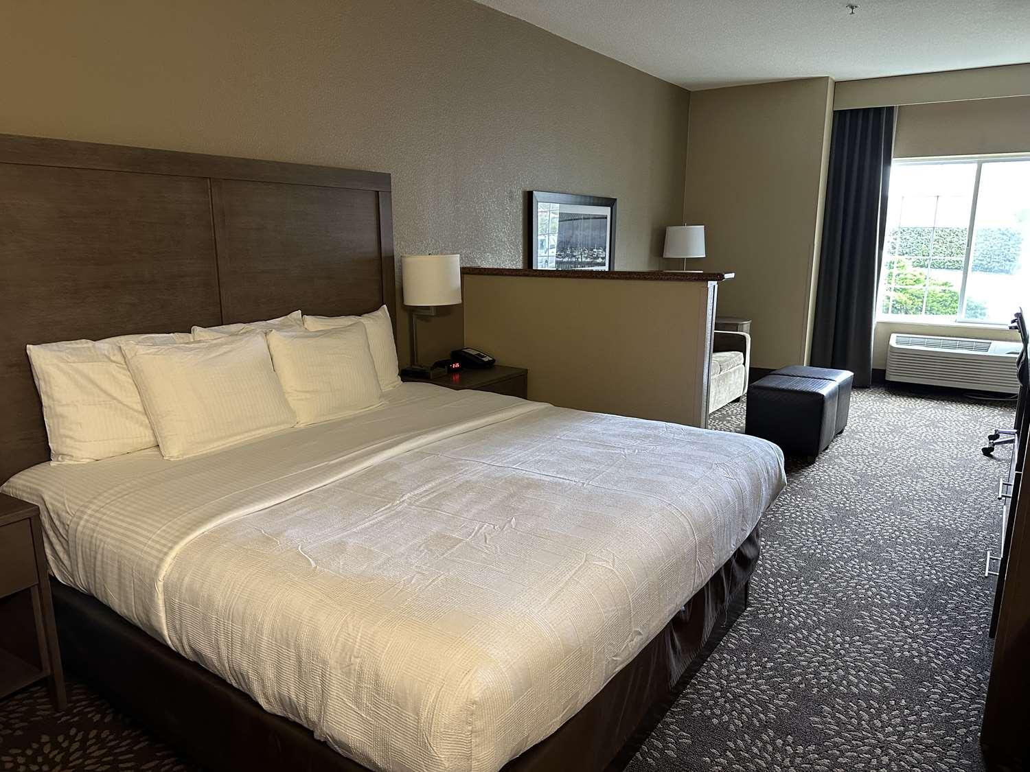 Best Western Columbia River Waterfront Hotel Astoria Esterno foto