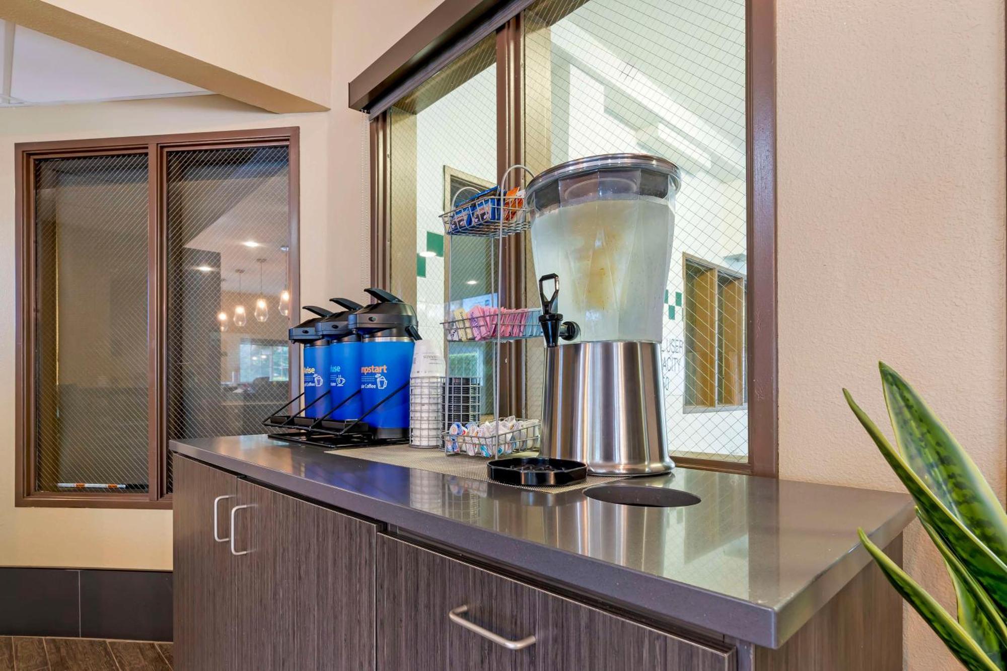 Best Western Columbia River Waterfront Hotel Astoria Esterno foto