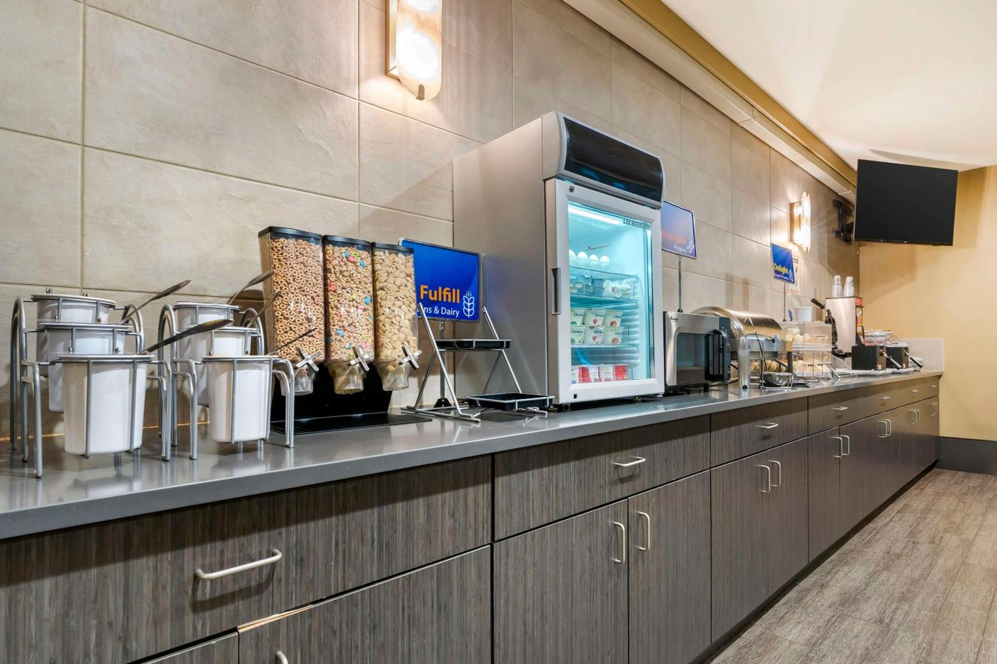 Best Western Columbia River Waterfront Hotel Astoria Esterno foto