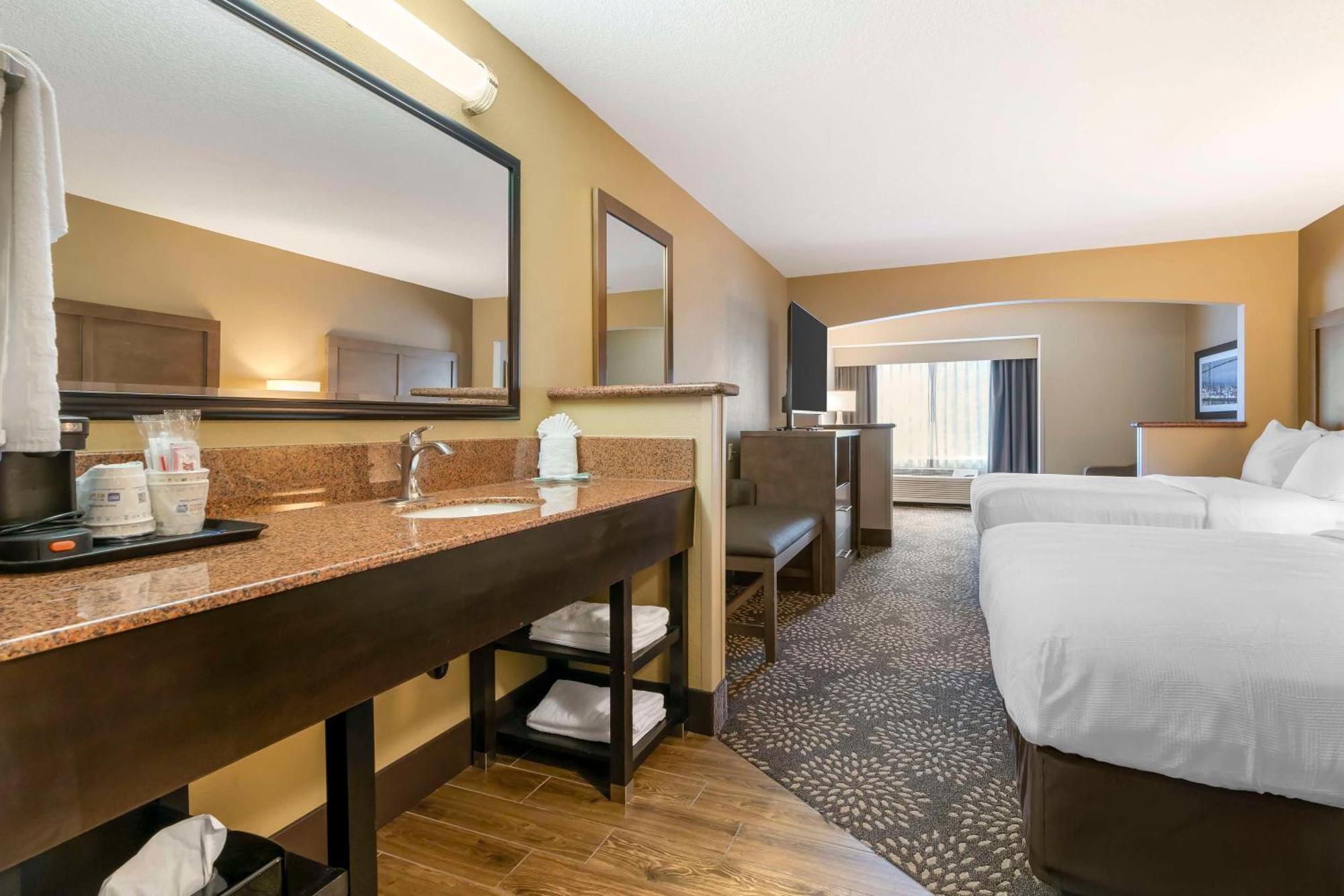 Best Western Columbia River Waterfront Hotel Astoria Esterno foto